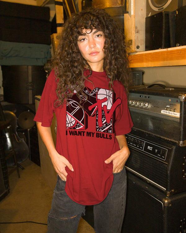 Junk Food Clothing Bulls X MTV I Want My Fan Tee Red