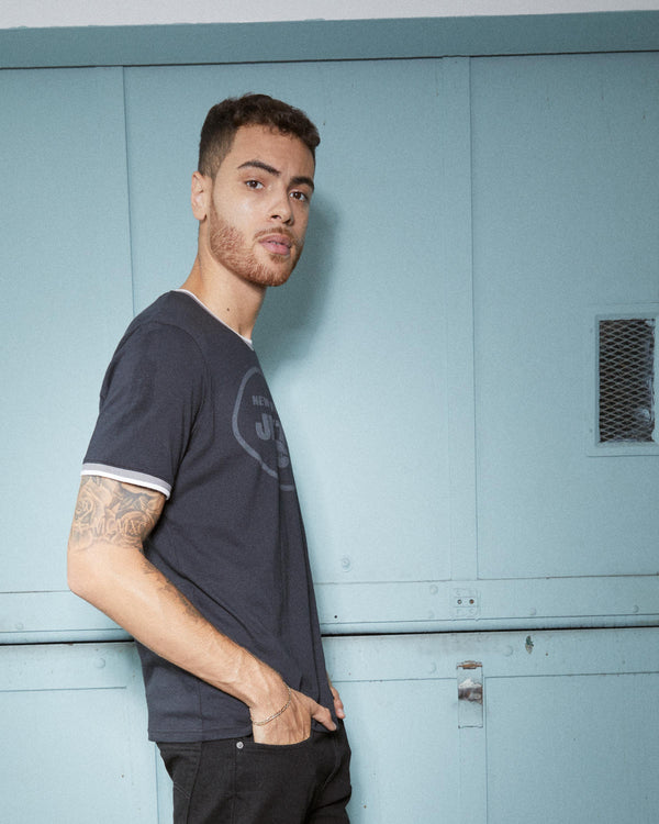 Junk Food Clothing MENS JETS THROWBACK RINGER TEE TRUE BLACK