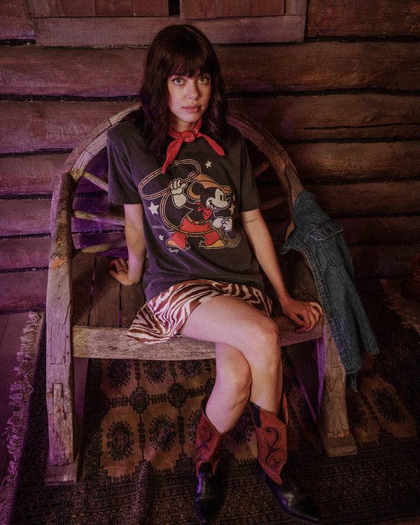 Junk Food Clothing Mickey Mouse Lasso Vintage Tee Vintage Black