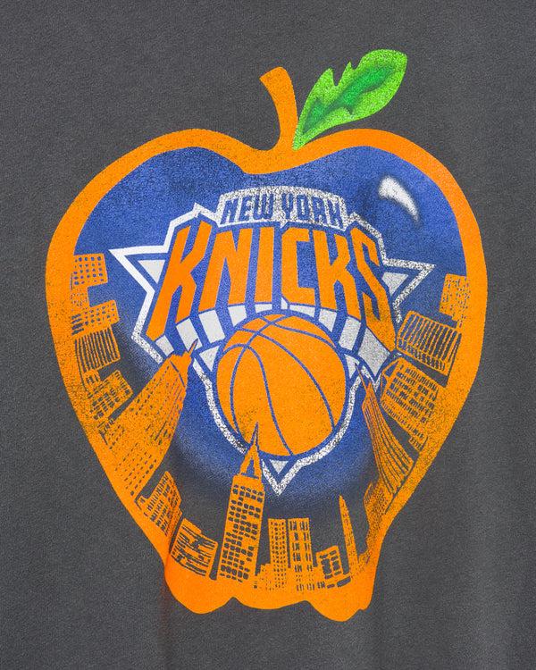 Junk Food Clothing New York Knicks Big Apple Vintage Tee True Black