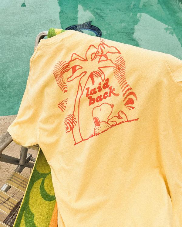 Junk Food Clothing Peanuts Snoopy Day Trippin' Vintage Tee Buttercup