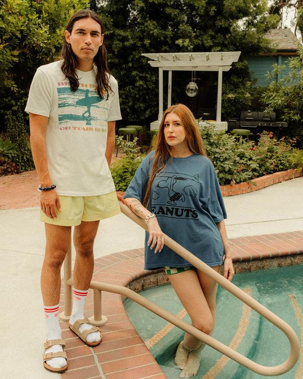 Junk Food Clothing Peanuts Snoopy Surfboard Oversized Tee Azule