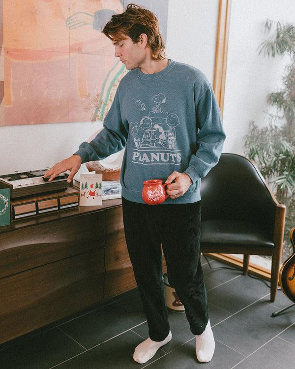 Junk Food Clothing Peanuts The Gang Flea Market Fleece Black Sea