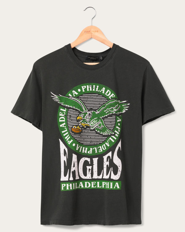 junk food clothing Philadelphia Eagles Crest Vintage Tee True Black