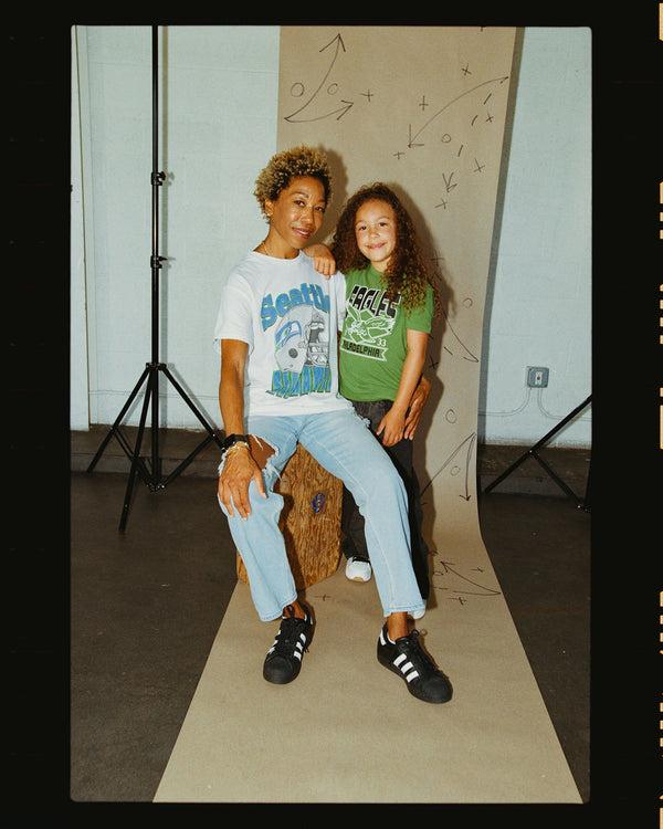 Junk Food Clothing Seattle Seahawks Throwback Helmet Flea Market Tee White