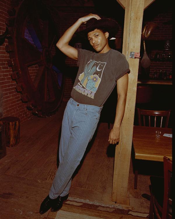 Junk Food Clothing Sedona Arizona Flea Market Tee Vintage Black