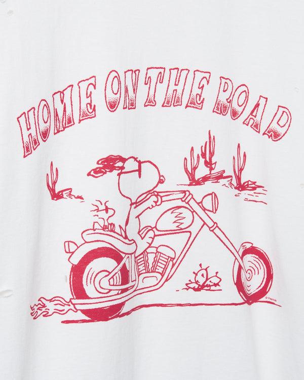 Junk Food Clothing Snoopy Home On The Road Flea Market Destroy Tee White