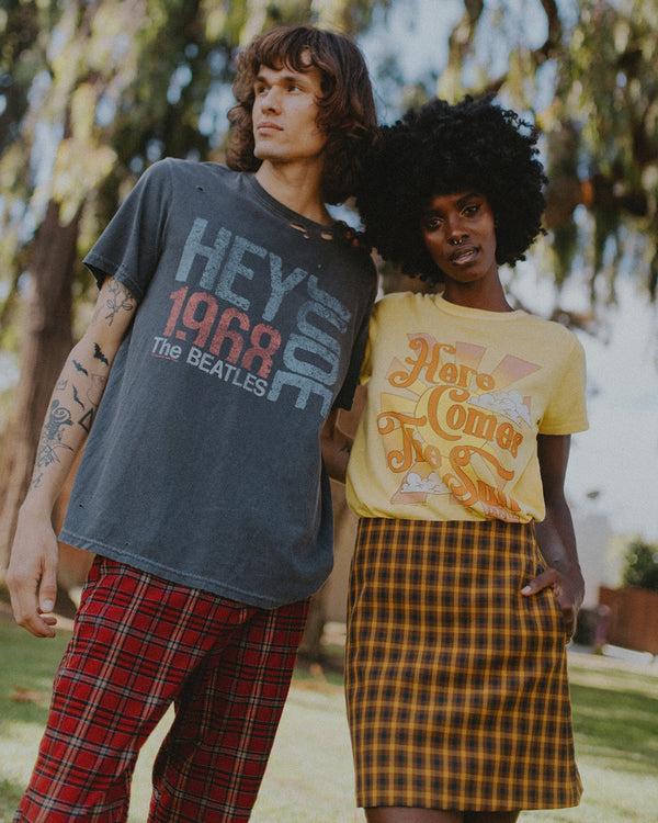 Junk Food Clothing The Beatles Hey Jude Vintage Destroy Tee Vintage Black