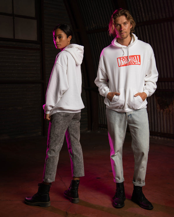 Junk Food Clothing UNISEX MARVEL SWIRL LOGO HOODIE VINTAGE WHITE