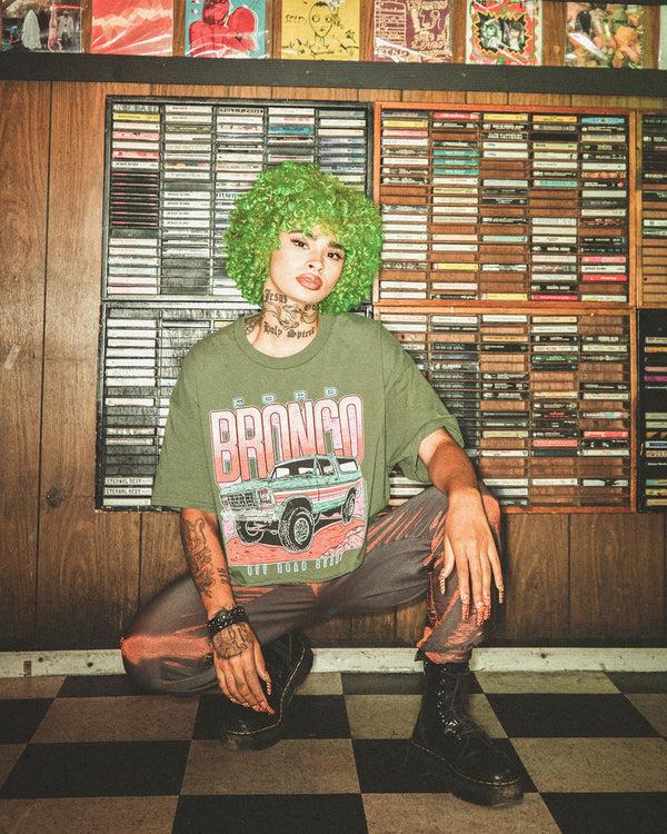 Junk Food Clothing Women's Bronco Off Road Ready Flea Market Crop Tee Military Green