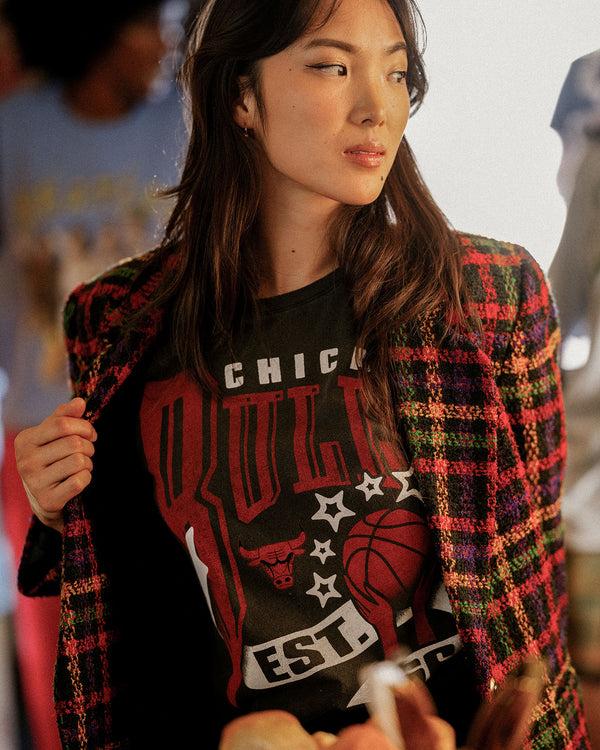 Junk Food Clothing Women's Bulls Banner Vintage Tee True Black