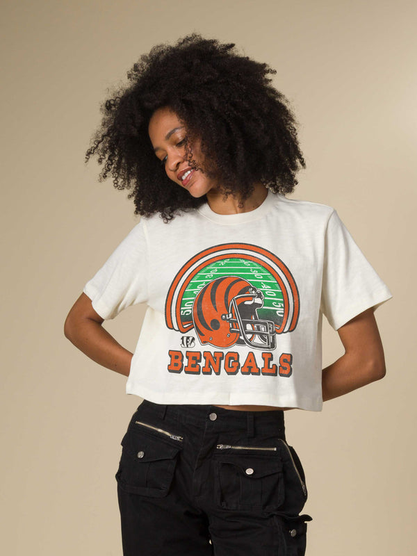 Junk Food Clothing Women's Cincinnati Bengals Game Time Mock Neck Crop Tee Vintage White