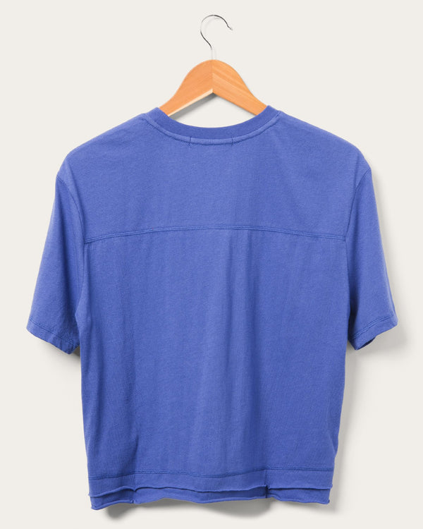 Junk Food Clothing Women's Clippers Courtside Cropped Tee Liberty