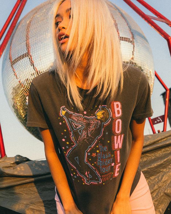 Junk Food Clothing Women's David Bowie Glass Spider Tour Vintage Tee Vintage Black