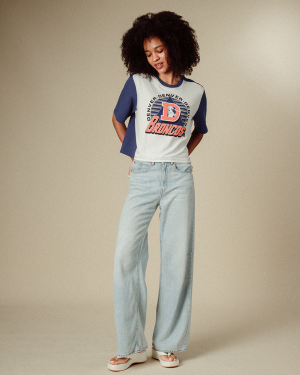 Junk Food Clothing Women's Denver Broncos Color Block Crop Tee White/Liberty