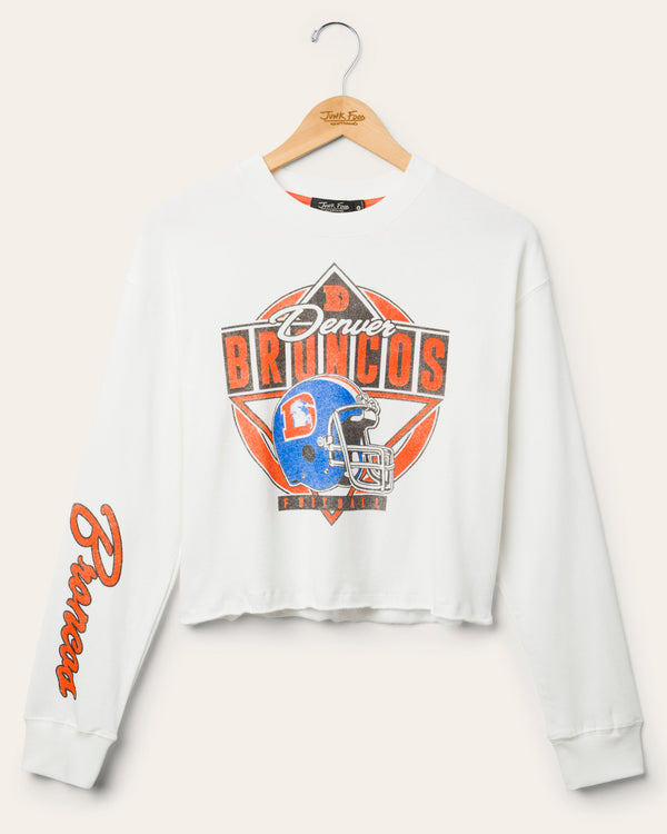 junk food clothing Women's Denver Broncos Helmet Crop Fleece Vintage White