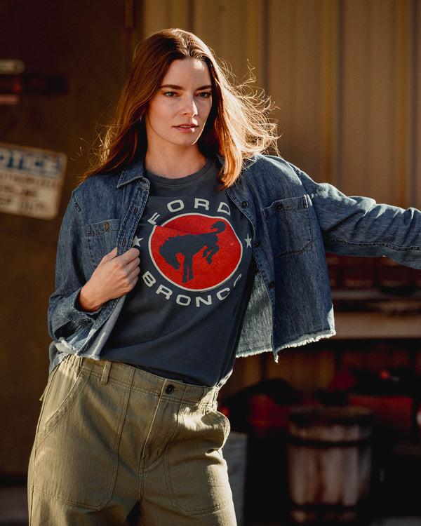 Junk Food Clothing Women's Ford Bronco Vintage Tee Black Sea