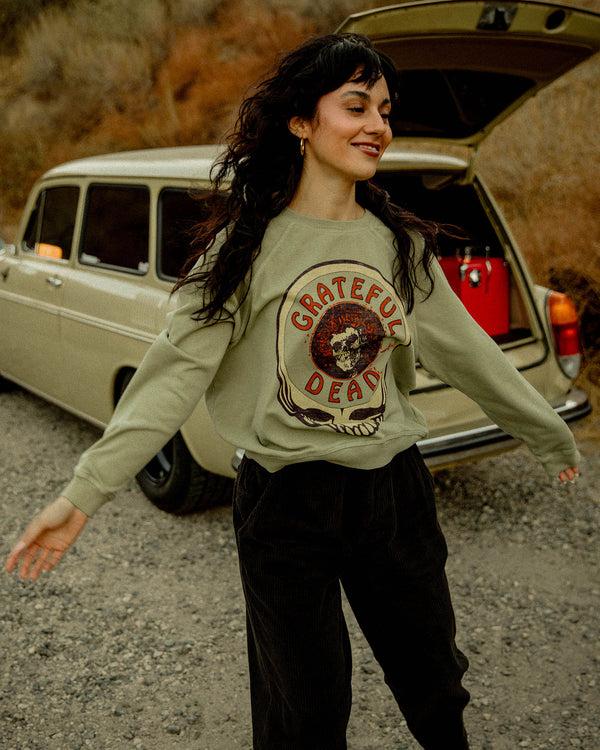 Junk Food Clothing Women's Grateful Dead Skull Raglan Crew Fleece Sage