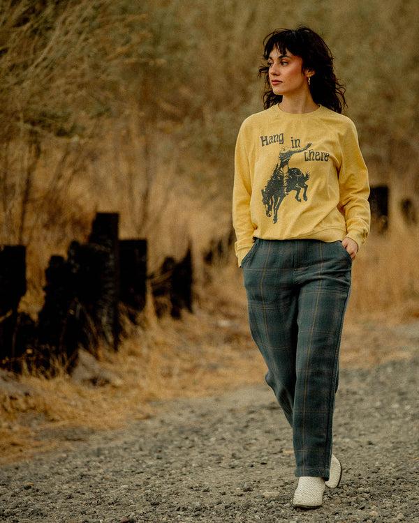 Junk Food Clothing Women's Hang In There Raglan Crew Fleece Dusty Citron