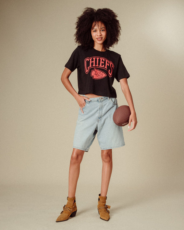 Junk Food Clothing Women's Kansas City Chiefs Blitz Mock Neck Crop Tee Black