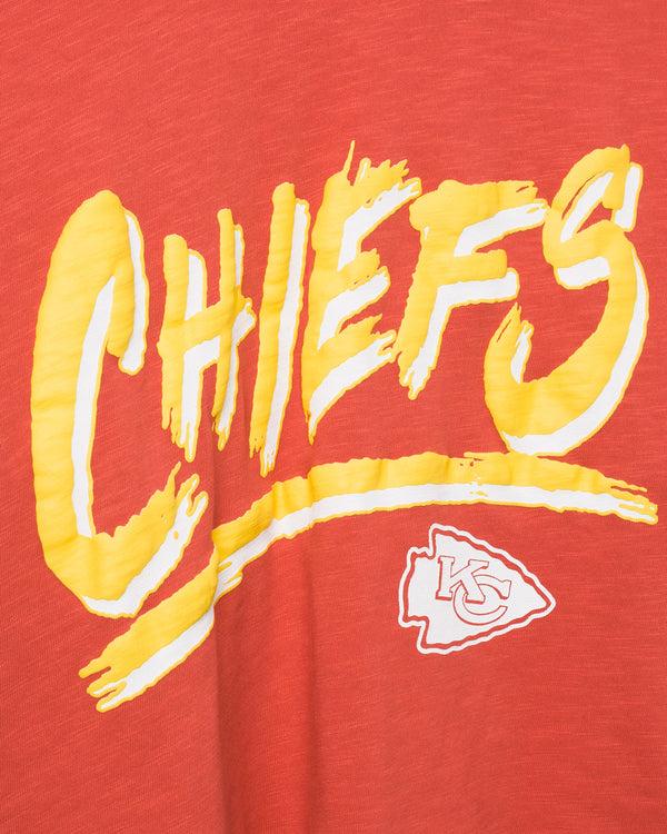 Junk Food Clothing Women's Kansas City Chiefs Thrill Mock Neck Crop Tee Licorice