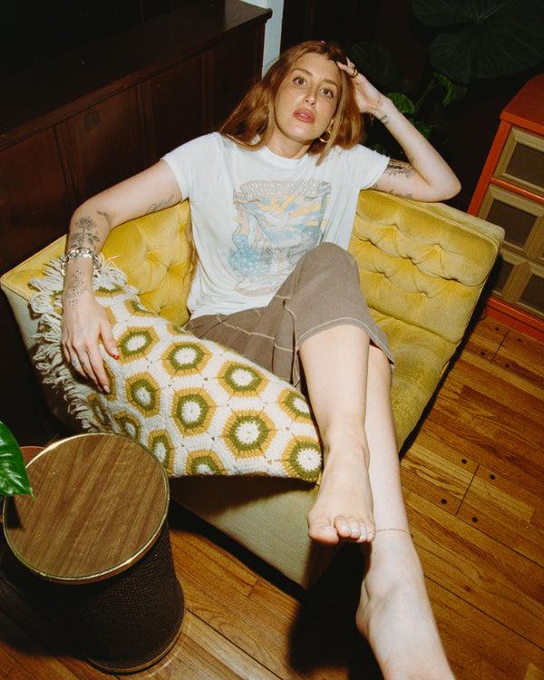 Junk Food Clothing Women's Lynyrd Skynyrd American Tour '77 Vintage Tissue Tee Vintage White