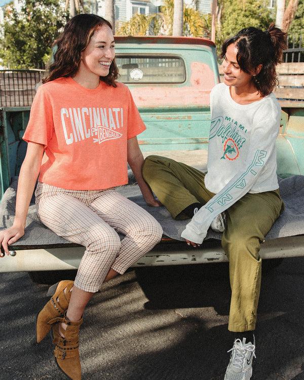 Junk Food Clothing Women's Miami Dolphins Touchdown Long Sleeve Crop Tee White