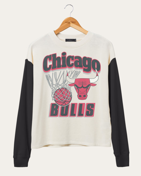 junk food clothing Women's NBA Chicago Bulls Contrast Long Sleeve Crew Sugar/Black