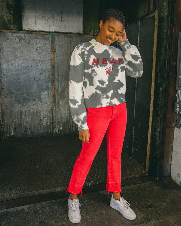 Junk Food Clothing Women's NBA Miami Heat Tie Dye Mock Neck Fleece True Black