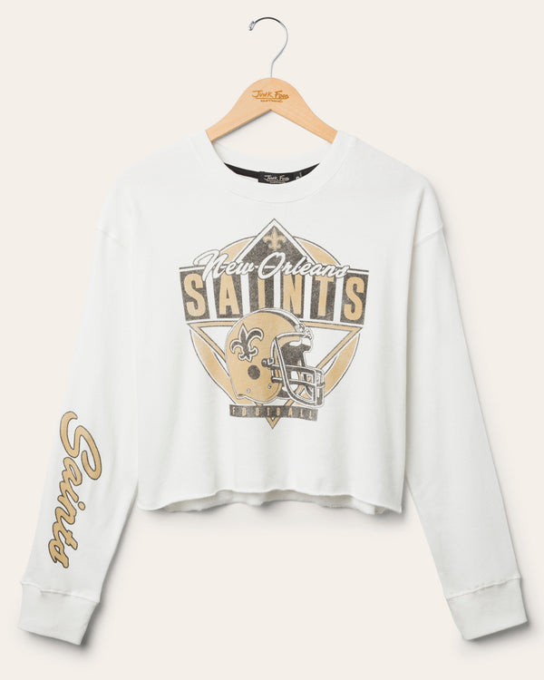 junk food clothing Women's New Orleans Saints Helmet Crop Fleece Vintage White