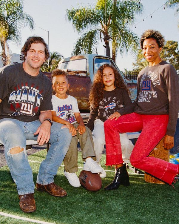 Junk Food Clothing Women's New York Giants Flocked Raglan Crew Fleece Vintage Black