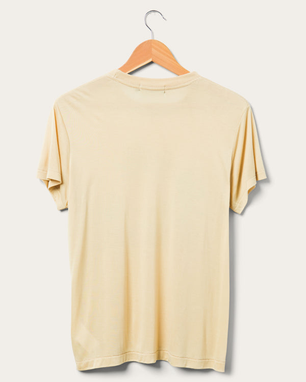 Junk Food Clothing Women's Peanuts Let's Roll Vintage Tissue Tee Camel