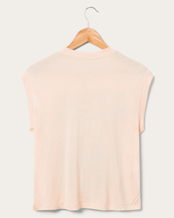 Junk Food Clothing Women's The Beatles 1964 Tour Vintage Tissue Tank Spanish Villa