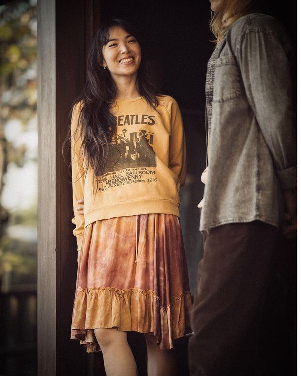 Junk Food Clothing Women's The Beatles Vintage Raglan Pullover Honey Gold