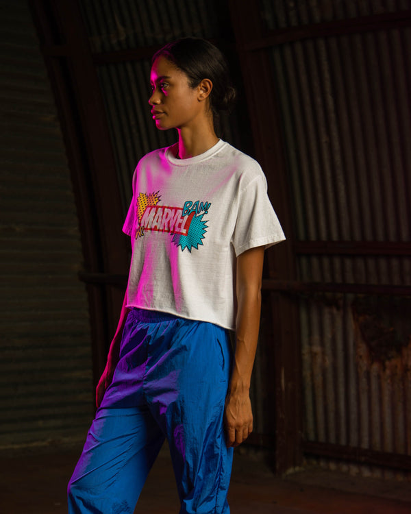 Junk Food Clothing WOMENS MARVEL POP ART LOGO CROP TEE XXS