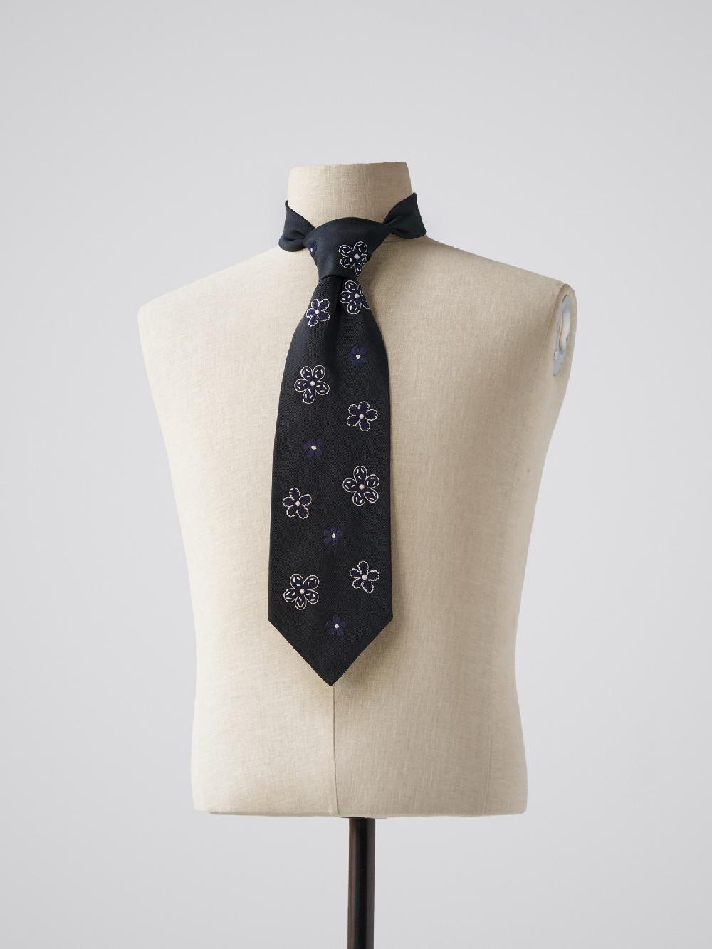 jupe by jackie Amos - Black 100% silk