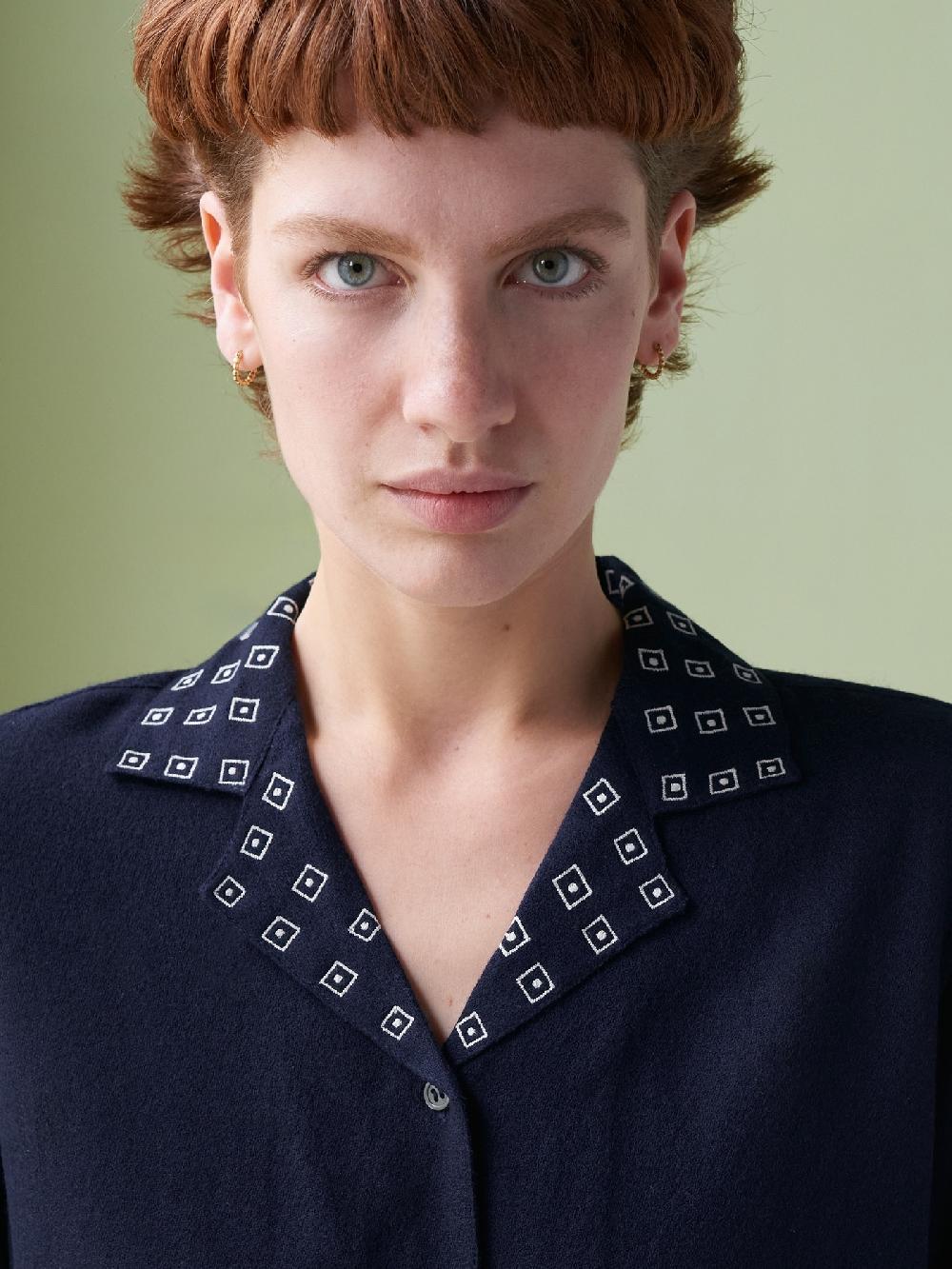 Jupe By Jackie Barnamore - Navy 100% Wool Tops+Shirts