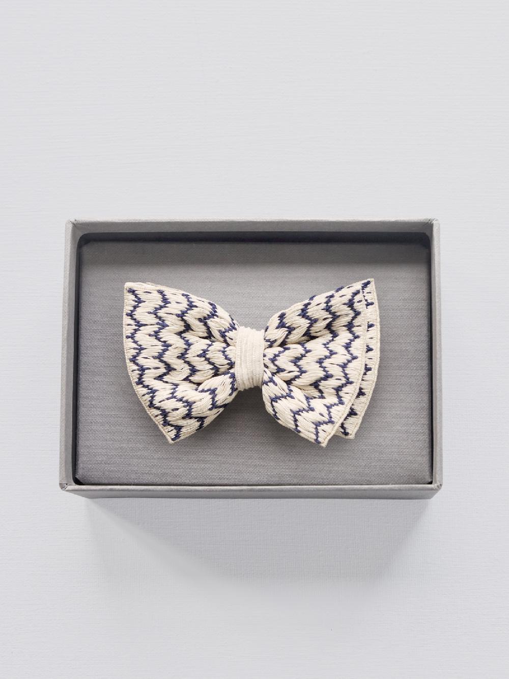 jupe by jackie Evasive - Cream 100% silk navy