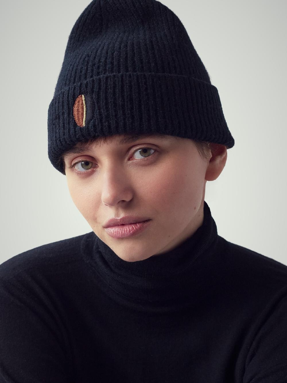 Jupe By Jackie Kubrick - Black 100% Wool (knitted)