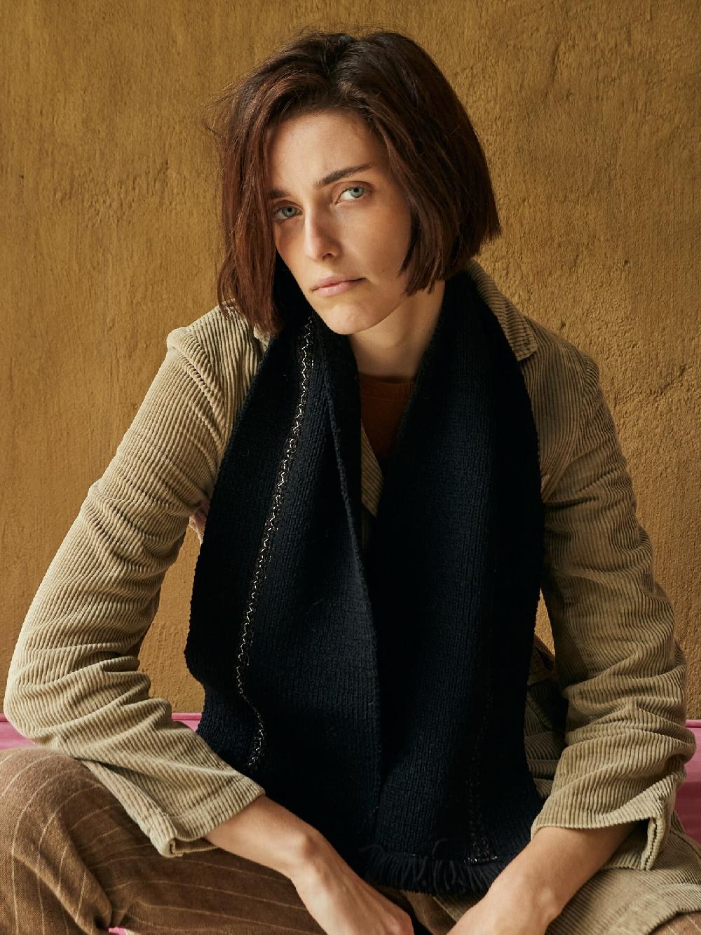 jupe by jackie R Star II - Black 100% wool (knitted)