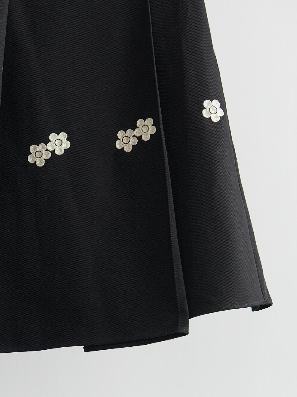 Jupe By Jackie Stone II - Black Banana Crepe