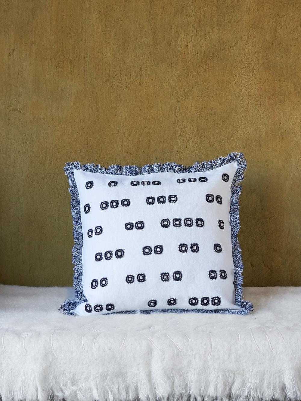 jupe by jackie Ward - (Off) White 100% cotton Graphic