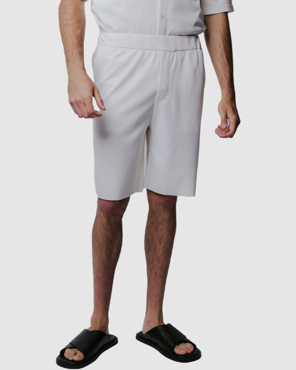 justin cassin Abade Pleated Shorts White
