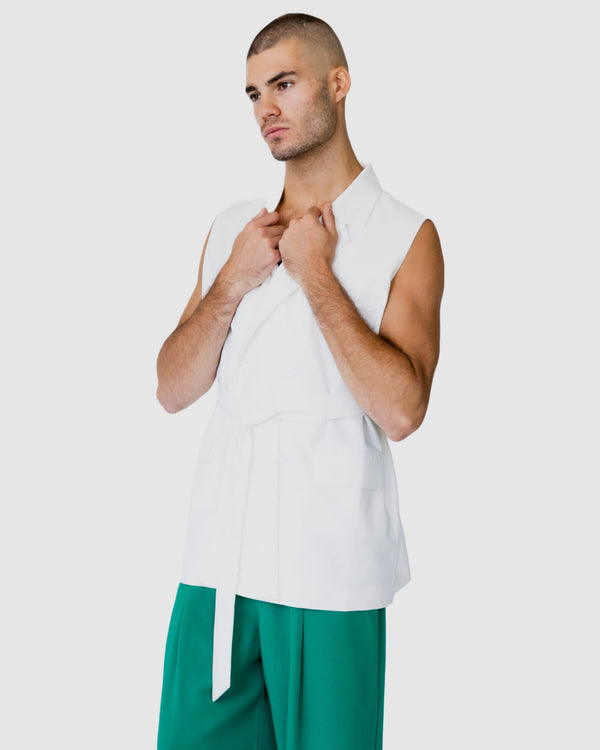 Justin Cassin Saint Longline Vest White