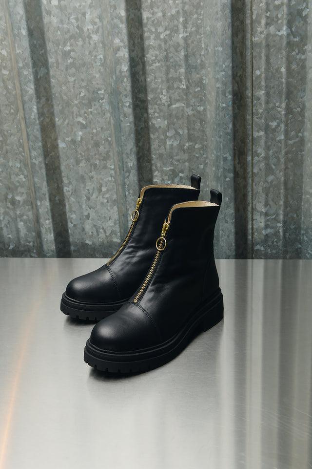 Jutelaune Black Zip Boots