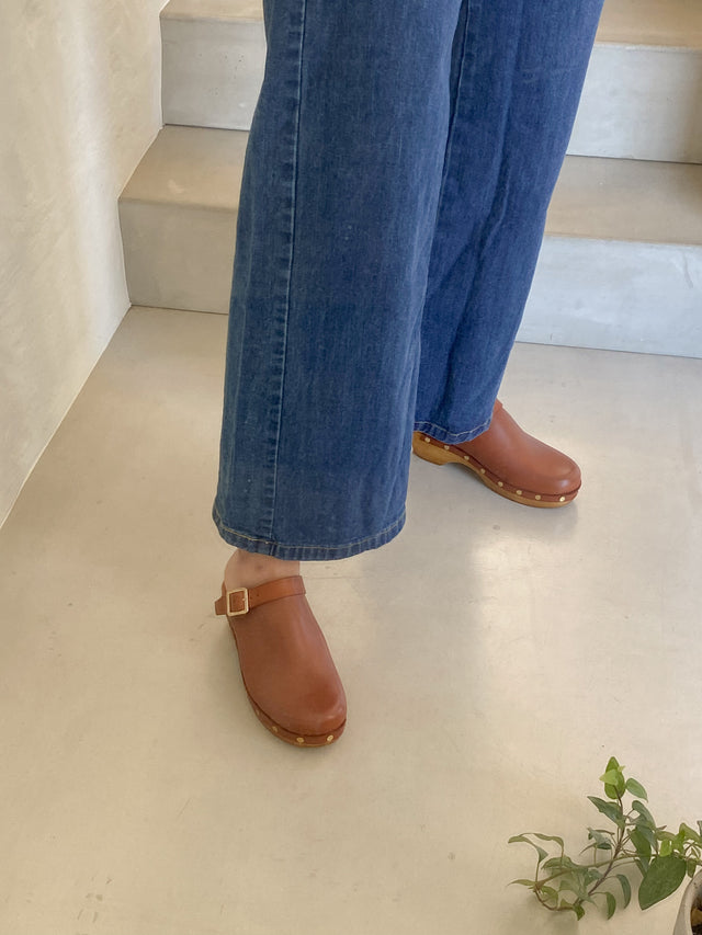 Jutelaune Cognac Clogs