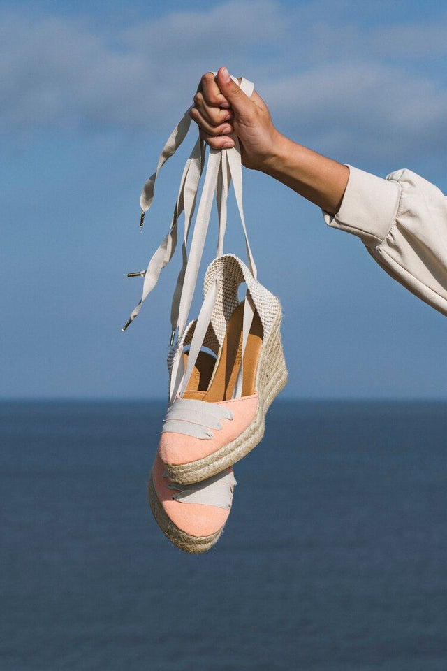 Jutelaune Peach Vegan Wedges