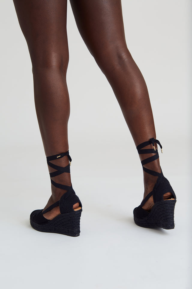 Jutelaune Total Black Vegan Wedges
