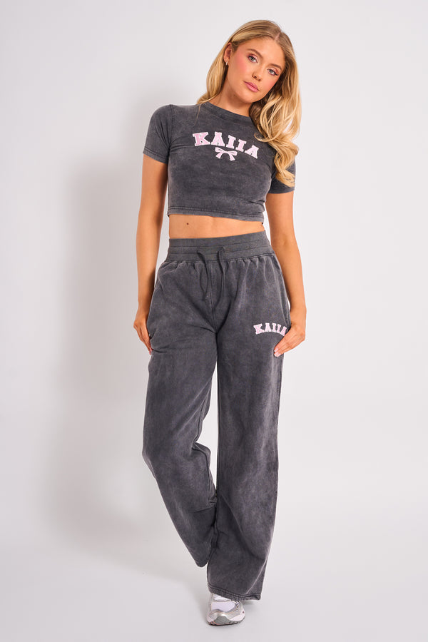 Kaiia Bow Embroidered Baby Tee Washed Dark Grey & Pink