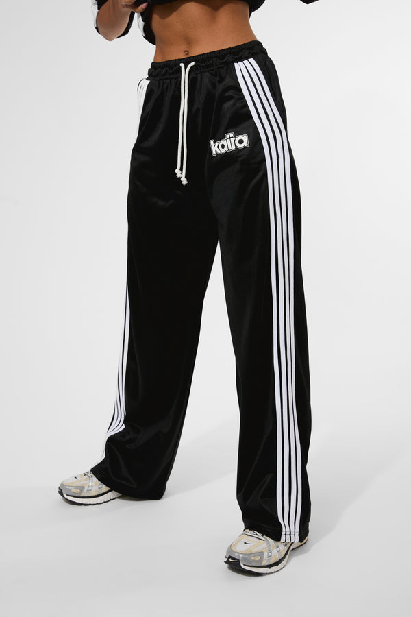 Kaiia Embroidered Logo Tricot Joggers Black